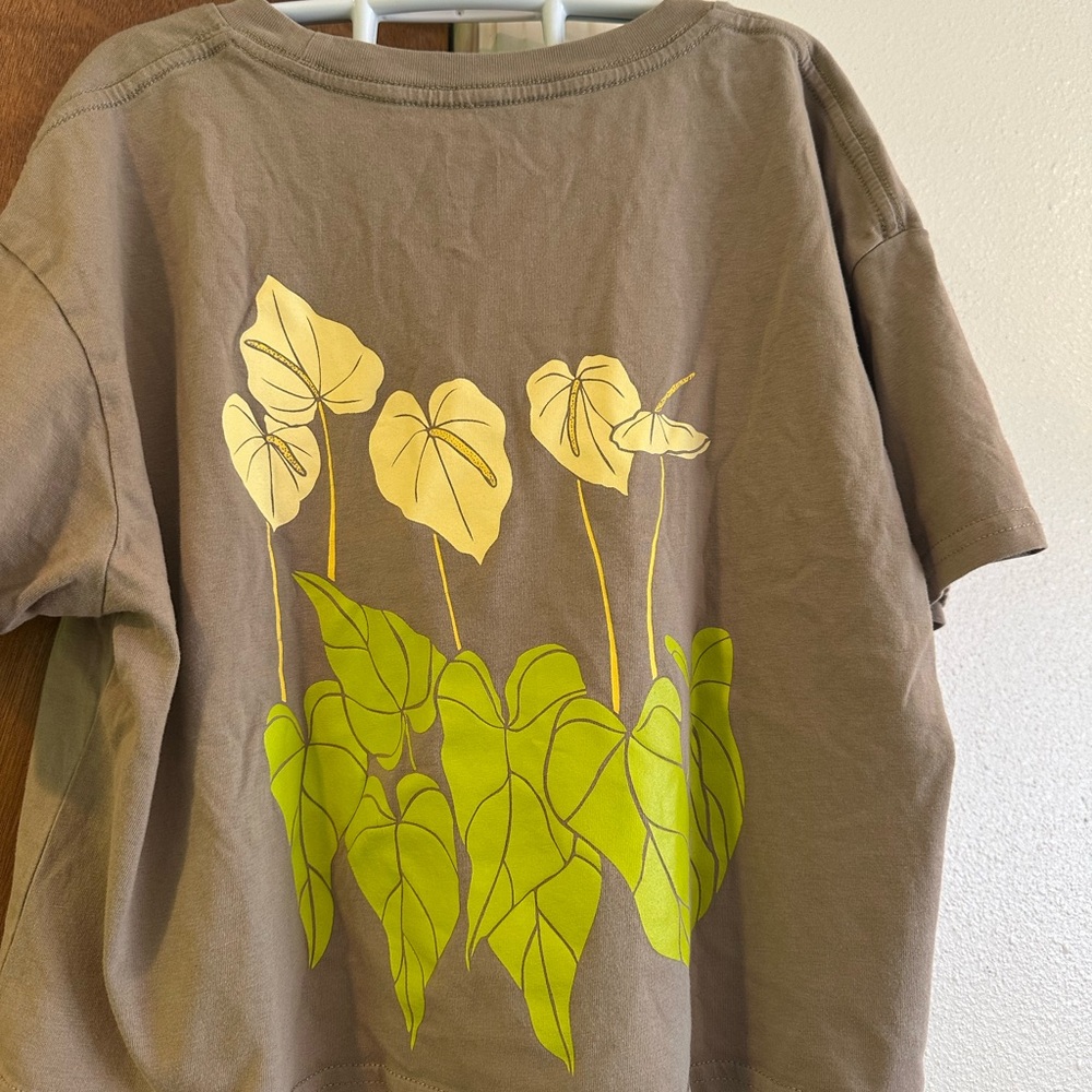 Sig Zane crop tshirt